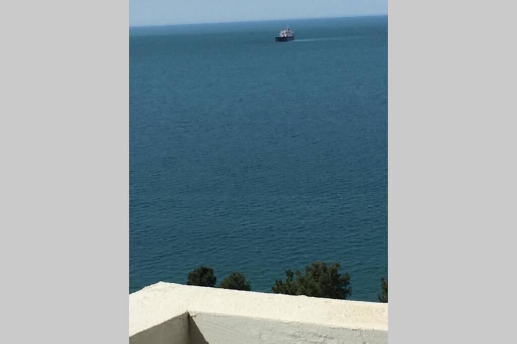 Аппартаменты С Двумя Балконами На Море И Горы Makhinjauri Esterno foto